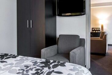 בית מלון כפרי Sleep Inn