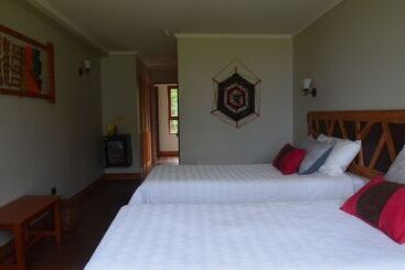 בית מלון כפרי Lodge Las Cascadas