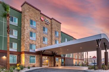 Отель Best Western Plus Desert View Inn & Suites