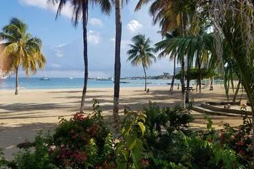 Rosi Ocean Sand Hotel Apt