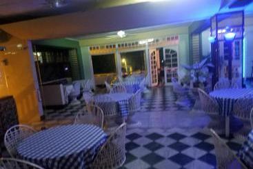 Rosi Ocean Sand Hotel Apt