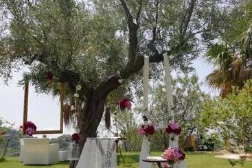 هتل Il Mandorlo