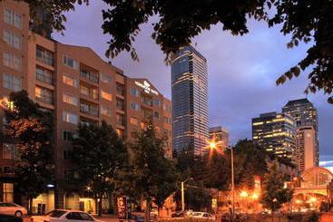 هتل Homewood Suites Seattle Convention Center/pike Street