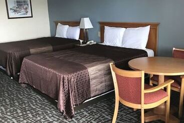 モーテル Carolina Inn & Suites Of Lake Norman