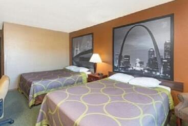 汽车旅馆  Super 8 By Wyndham Poplar Bluff Missouri