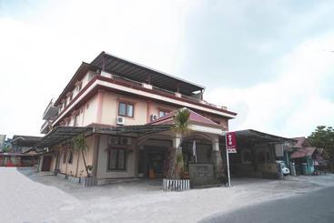 هتل Oyo 2904  Yayang Syariah