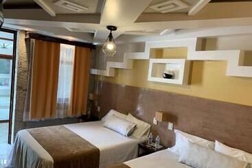 هتل Boutique Tekali Inn