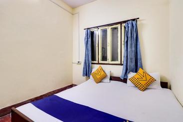 هتل Spot On 66108  Awadh Kailash Inn