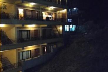 هتل Valley View Inn