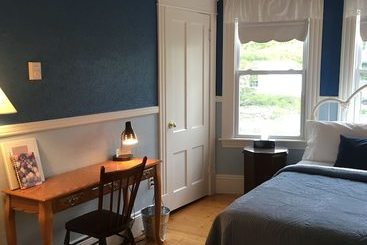 تختخواب و صبحانه Auberge Au Bois Dormant Inn