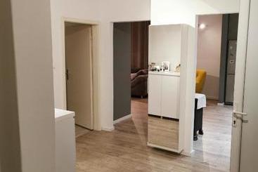Guest Accommodation House Greta