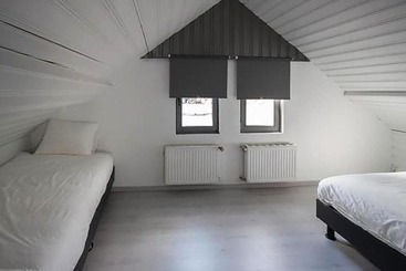 ペンション Df Am Ring Nürburg