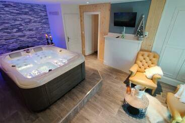 Suite Eden Avec Jacuzzi Privé