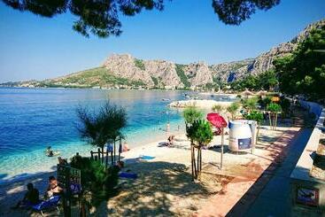 آپارتمانهای توریستها Apartment Smiljana