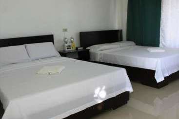 호텔 Camiguin Chumz Travelodge