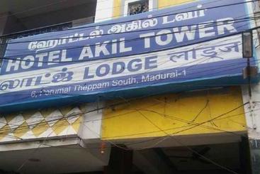 Hotel Akil Towers