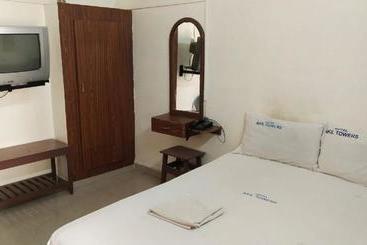 Hotel Akil Towers