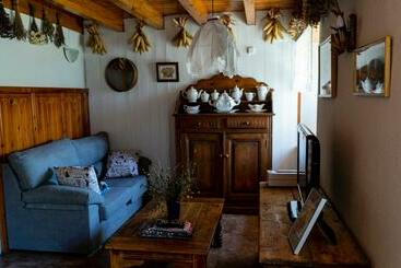 Casa Rural Dera Hont