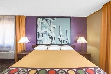 酒店 Super 8 By Wyndham Natchitoches