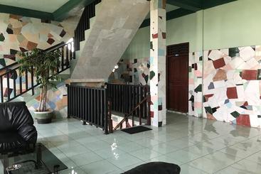 هتل Sera Indah By Oyo Rooms