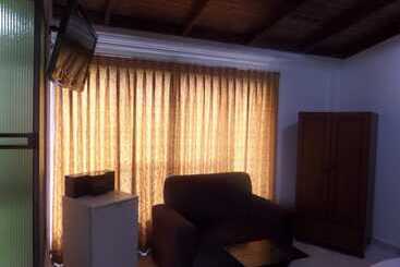 هتل آپارتمان Aparta Hotel Plaza Real Norte