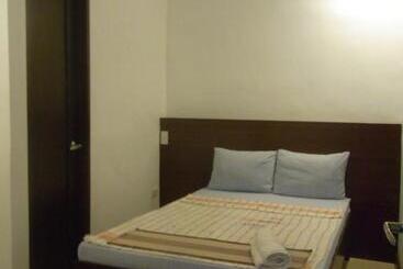 فندق Ziur Inn