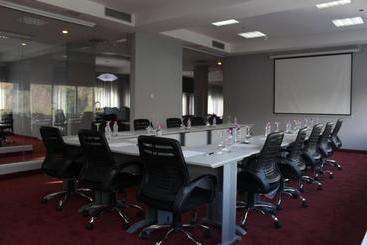 هتل Hesperia Maracay