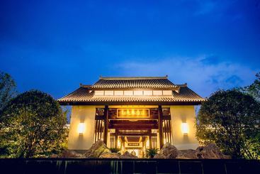 ریاض Xinhualian Lv Xin Gu