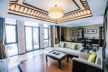 ریاض Xinhualian Lv Xin Gu