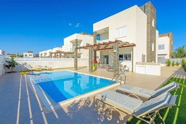 Villa Mary