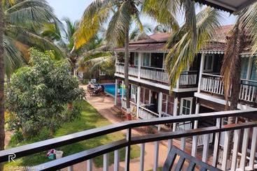 هتل Royal Tulip Goa Beach Cottages