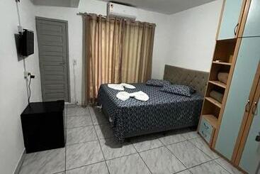 پانسیون Paraná Bc