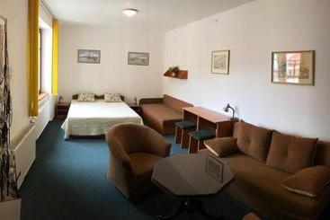 Garni Pension U Svatého Urbana