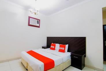 هتل Arsh Furnished Apartment By Oyo Rooms