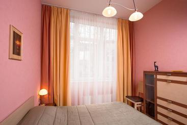 Arcada Apartments