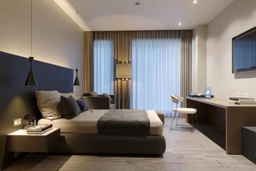 هتل Hampton By Hilton David