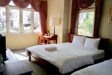 Lam Phan Hotel Villa