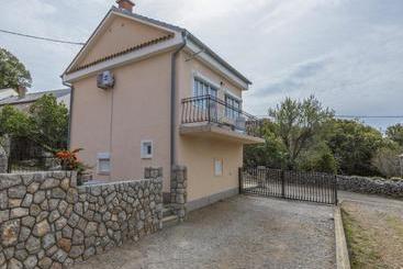 House Elwira