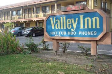 هتل Valley Inn San Jose