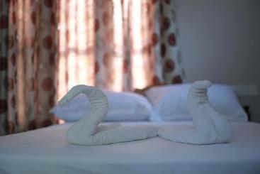 تختخواب و صبحانه Villa Anandha