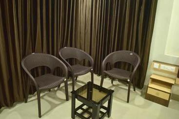 هتل Bhumi Residency