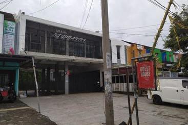 هتل Graha Ht Sumantri Mitra Reddoorz