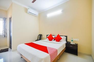 هتل Oyo 68202 Lemon Ade