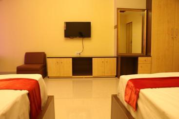 هتل Amir S Residense