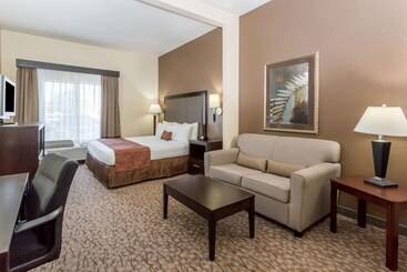 هتل Wingate By Wyndham Joliet