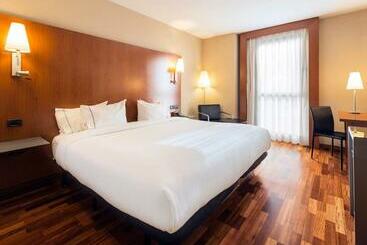 B&b Hotel Zaragoza Los Enlaces Estación
