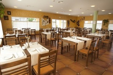 هتل Restaurante La Alhama
