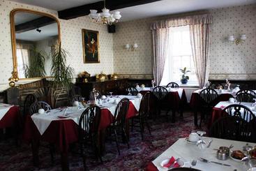 Owain Glyndwr Hotel