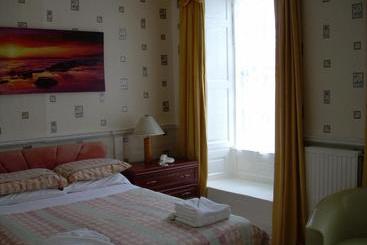 Owain Glyndwr Hotel
