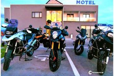 Motel Kamenica